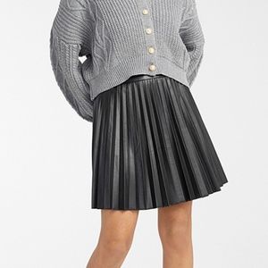 Glamorous black faux leather pleated mini skirt